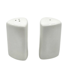 Солонка и перечница